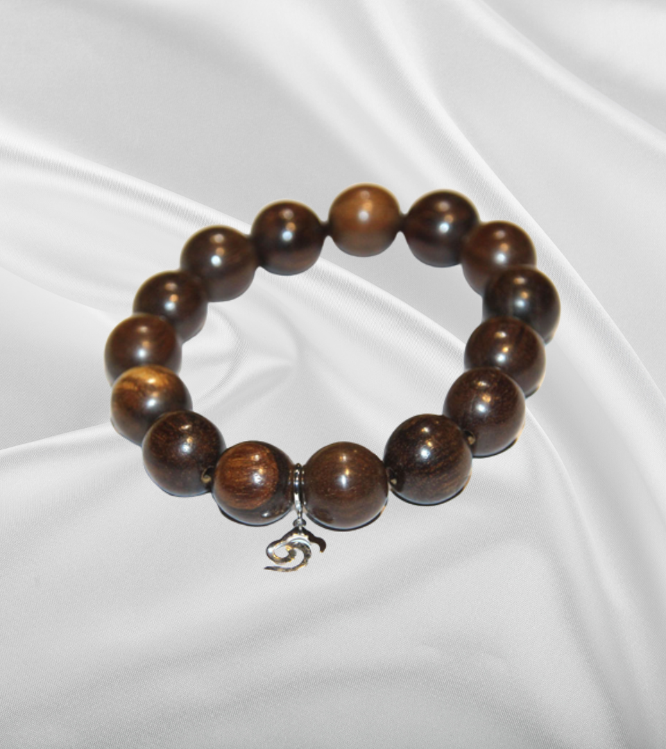 Insense agarwood bracelet presentation 2